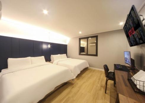 The Stone Bridge Hotel Sasang Busan Esterno foto