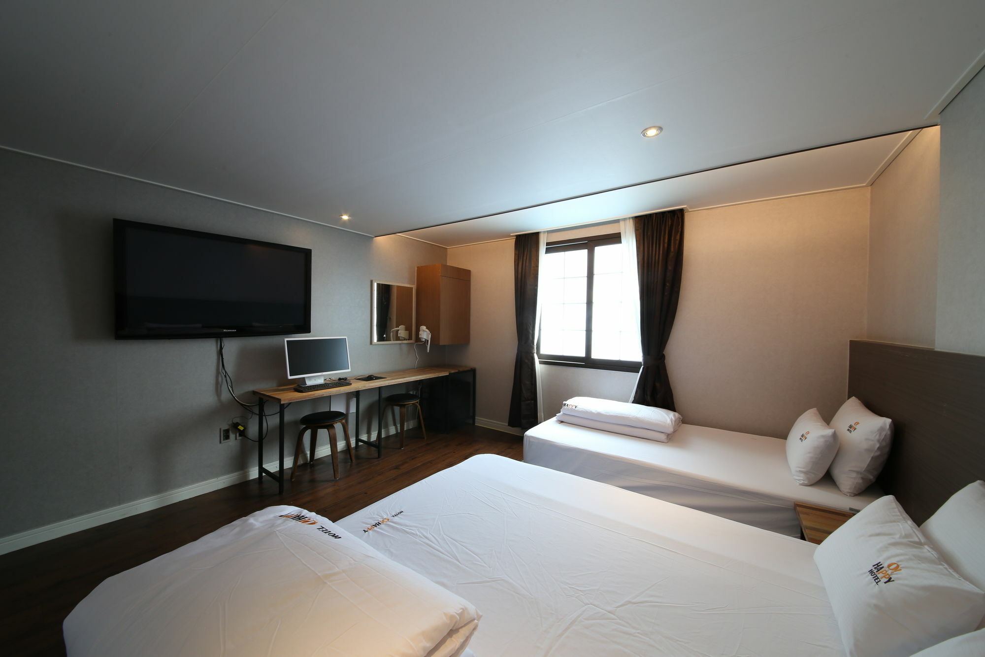 The Stone Bridge Hotel Sasang Busan Esterno foto